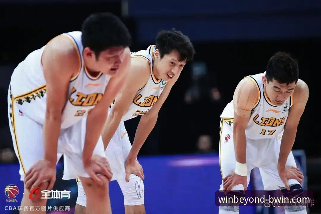CBA季后赛横扫晋级深度解析：山西队20分优势背后的战术博弈与Bwin必赢观赛体验指南